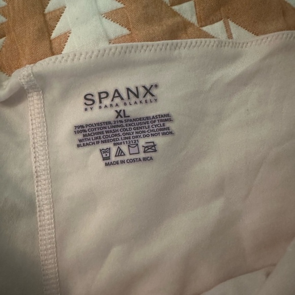 Spanx by Sara Blakey size XL - Picture 2 of 3